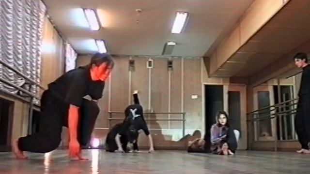 КОМНАТА№323 УНИКАЛЬНЫЙ ОПЫТ ИМПРОВИЗАЦИИ ИЗ НЕОПРЕДЕЛЁННОСТИ  1997г