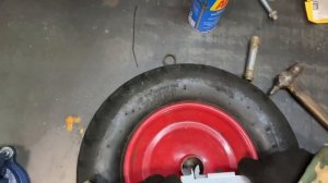 Как заменить подшипник на колесе у садовой тачки и как подобрать размеры