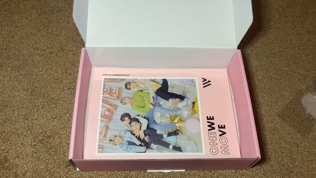 ONEWE 1st Official WEVE V Membership Kit Fan Club Goods Unboxing VLive Fanship Fanclub смотреть онлайн