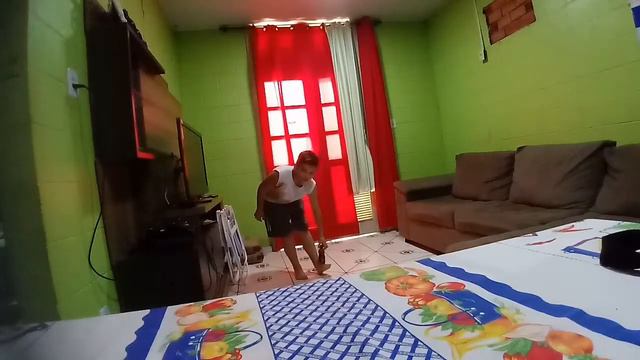 O DESAFIO DA GARRAFA (THE WATER BOOTLE CHALLENGE)