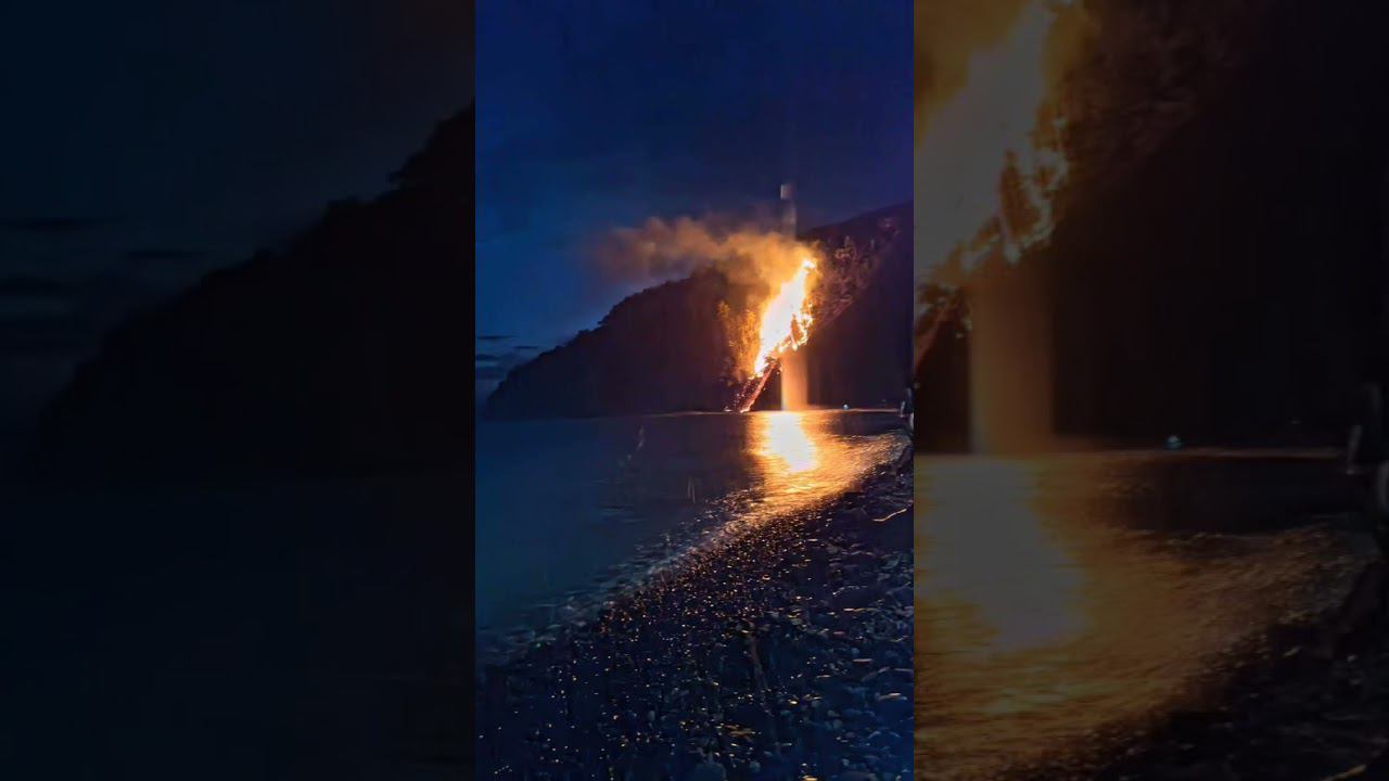 ‼️СРОЧНО. Пожар на курорте. Эвакуация людей с Бухты Инал. смотреть онлайн