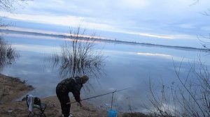 рыбалка на фидер раней весной!