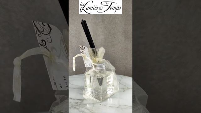 безспиртовой французский диффузор для дома и бизнеса, бренд Люмьер, аромат Белый кедр смотреть онлайн