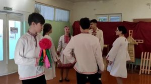 Марийская народная игра "Жгуты"