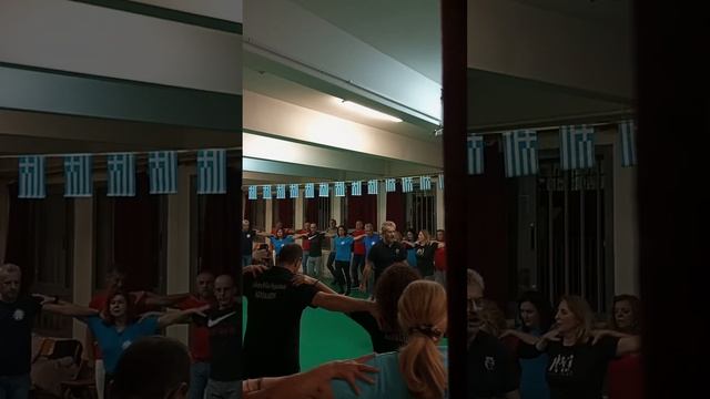 Греческие традиционный танцы. Ансамбль ''Апполон'' Перея. Г.Салоники Greece Traditional dance смотреть онлайн