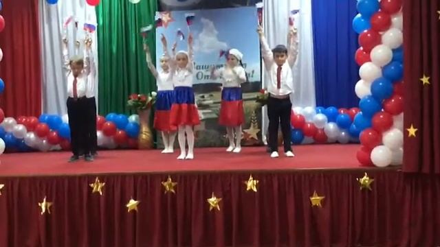Танец "Россия " 2в класс смотреть онлайн