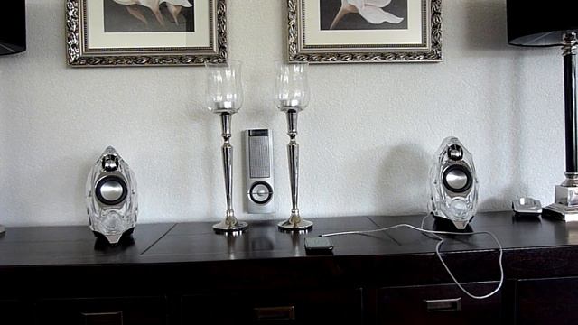 Harman Kardon GLA-55 playing song from my Samsung Galaxy S i9000 смотреть онлайн