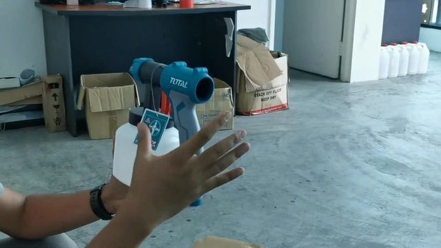 Paint Spray Gun Model TOTAL TT5006 550W.