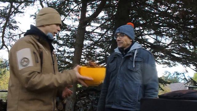 Вадим Малышкин о семье, о яйцах и о планах. Готовим свиные рёбра. смотреть онлайн