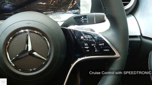 2023 Mercedes E-Class Avantgarde E300e Plug-in Hybrid W213 / In-Depth Walkaround Exterior & Interio