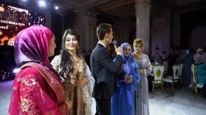 Onajonim - Dostonbek to'yida ONAJONIGA SOVG'ASI - HAVAS GURUHI - Toshkent 17.07.2023