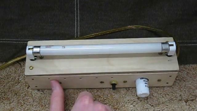 Homemade 6watt pre-heat fluorescent strip light смотреть онлайн