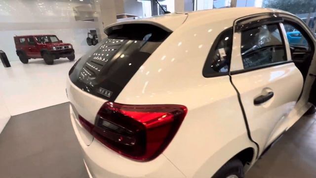 Offer on baleno base model 2023 in December l features Details l discount on Road price l смотреть онлайн