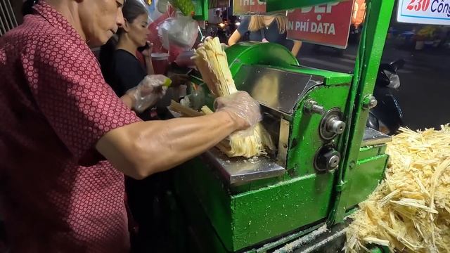 The Nightlife In VIETNAM Is SHOCKING! ?? Bui Vien Street (SAIGON)