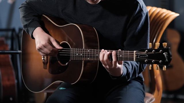 2013 Gibson J-45 Koa смотреть онлайн