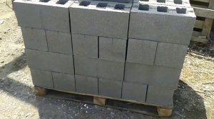 Шлакоблок толстостенный.Размер 19х19х39 см.Донецк/Макеевка и область.Доставка выгрузка.Июнь.2020.