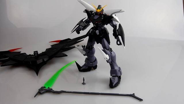 Японская Сборная Модель - Gundam Deathscythe HELL Endless Waltz 1/100 (обзор) 40 000 Special! смотреть онлайн