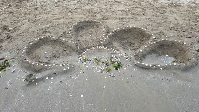 Италия каорле пляж и море - легенда церкви Мадонна дель Анджело. Pецерт в подарок смотреть онлайн