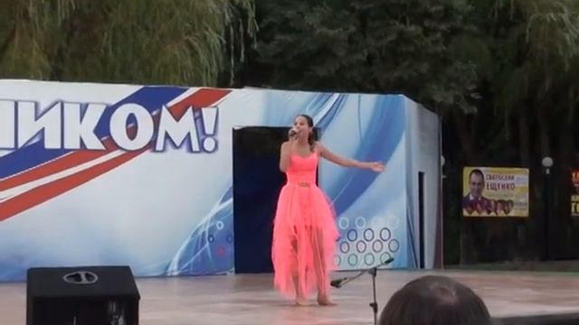 Виктория Оганисян - песня Музыка, ведущий - Михаил Вашуков смотреть онлайн