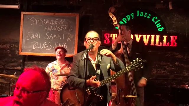 Sami Saari & Bluesjuna - Mä lähden tanssimaan смотреть онлайн