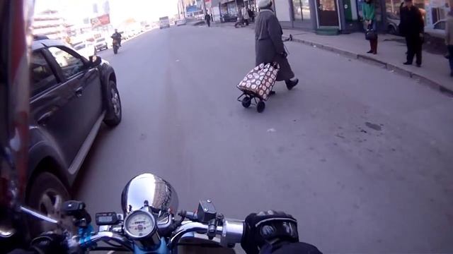 Бешеные пешеходы / kawasaki ninja [СКУТЕР БЛОГ] смотреть онлайн