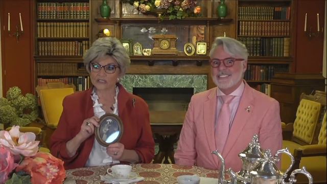 Mother's Day Weekend: FRIDAY Chat With Christopher and Joann смотреть онлайн