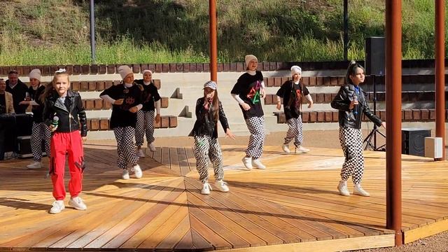 ДЭС Дельфин, Круче всех, парк Тишино, г. Ижевск, 22.08.2023 смотреть онлайн