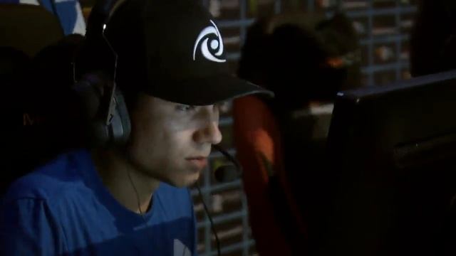 02 Tempo Storm vs NRG Dreamhack Austin 2016 Group B Opening Match смотреть онлайн