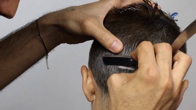 Стрижка UNDERCUT средней длины. ШКОЛА ПАРИКМАХЕРОВ И ВИЗАЖИСТОВ. ОДЕССА. смотреть онлайн