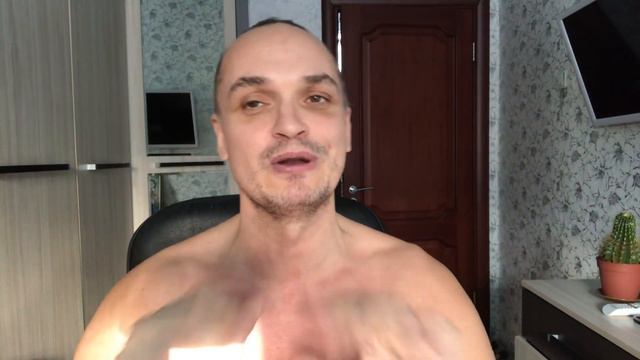 Бежим из Мухосранска в МЕГАПОЛИС смотреть онлайн