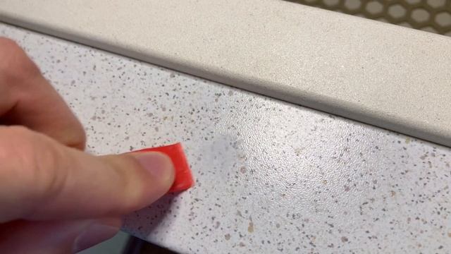 Легкий способ убрать скол на столешнице смотреть онлайн