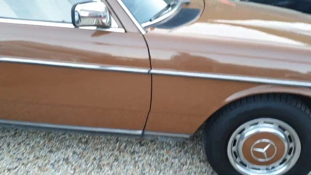 Mercedes 240D W123 смотреть онлайн