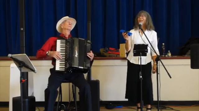 Bonhomie - Richard Noel and Janice Hubbard - "Me and My Dog" смотреть онлайн