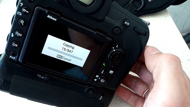 Если вы забыли XQD картридер и у вас Nikon D850 смотреть онлайн