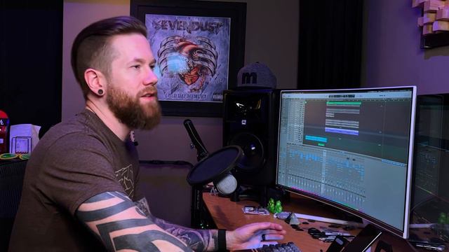 Weekly What's New #15: Schecter Elite SLS-5 Bass, SLO-100 Shootout Part2, End All Cabs смотреть онлайн
