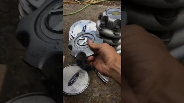 Surprise box of hubcaps i got! Review смотреть онлайн