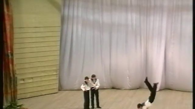 Три товарища смотреть онлайн