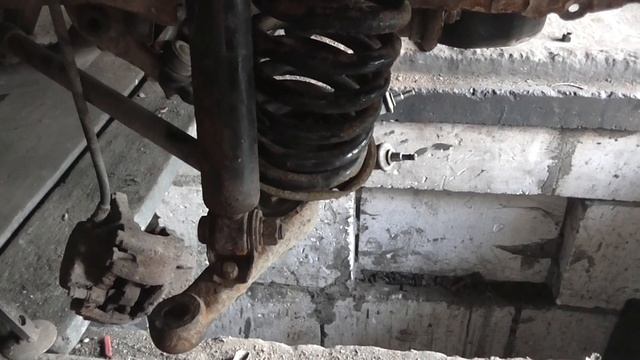 ремонт передней подвески и увиличение клиренса мерседес 123 часть 2 смотреть онлайн