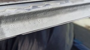 Оцинковка авто. Volkswagen Caravelle - ржавчина рамки лобового стекла.