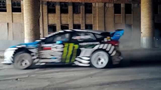 Гонки под музыку смотреть онлайн