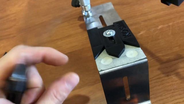 Трехточечные упор для точилки KosiM с магнитами.