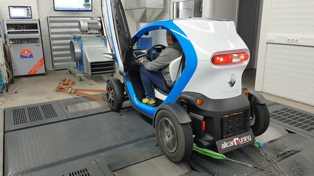 Renault Twizy + Torque + Power + V-max