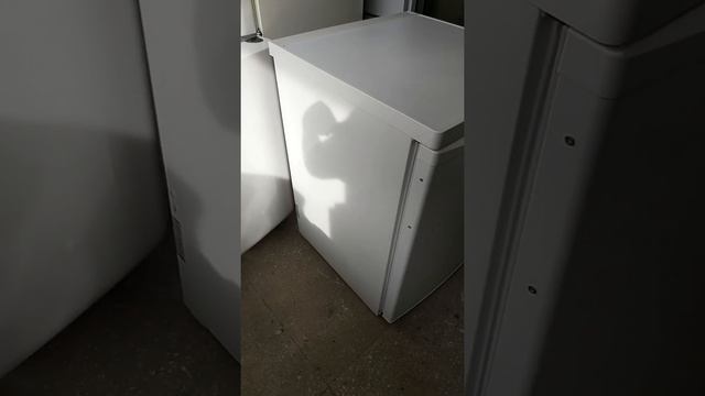 морозильна камера лібхер 85см 104л смотреть онлайн