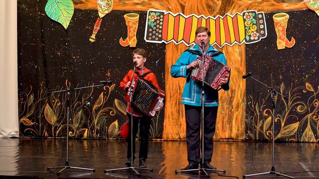 И. Шипков, А . Фёдоров "Эх, по сёлам" смотреть онлайн