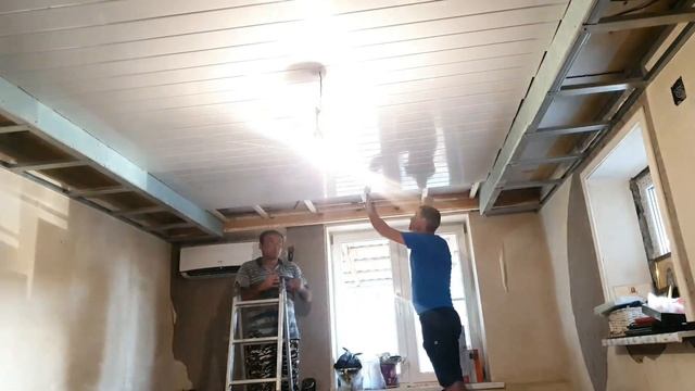 Потолок из гипсокартона. смотреть онлайн