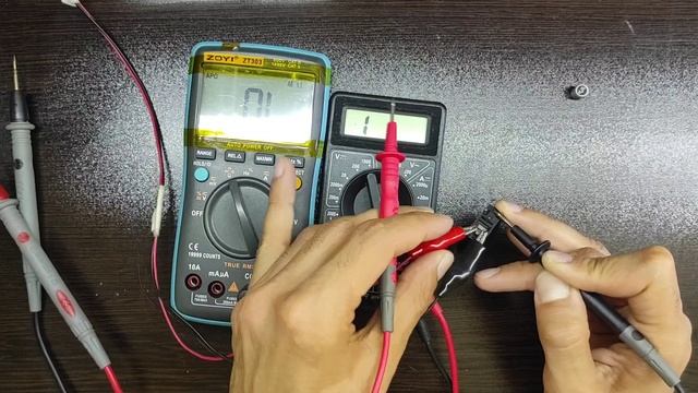 ?Comparison Of Practical Multimeters ( Zt303 Vs Dt830d ) @MasoudReparo