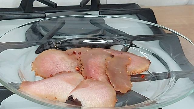 Їмо сире м'ясо. Карпаччо з молочного теля.Домашня кухня. смотреть онлайн
