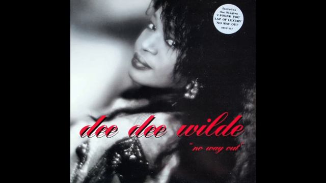 Dee Dee Wilde - Hold Me смотреть онлайн