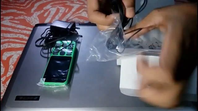 Nokia 215 unboxing смотреть онлайн