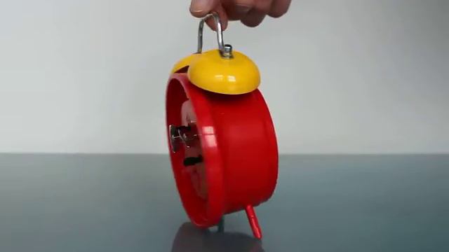 Ronald Mc Donald Vinatge Alarm Clock Wind Up Metal Plastic Glass смотреть онлайн